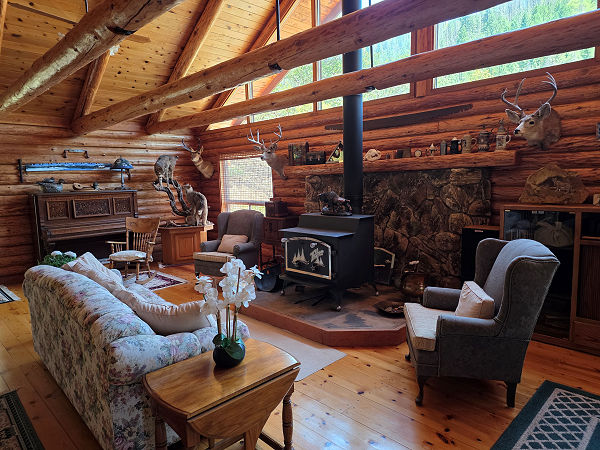 Loghome