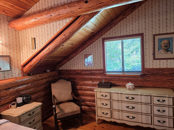 Loghome
