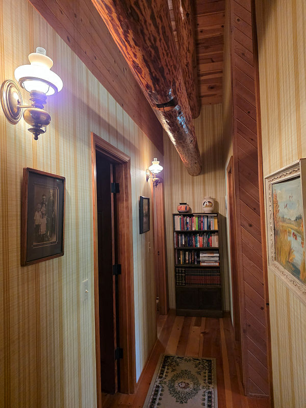 Loghome