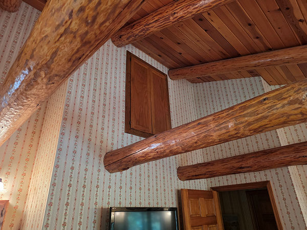 Loghome